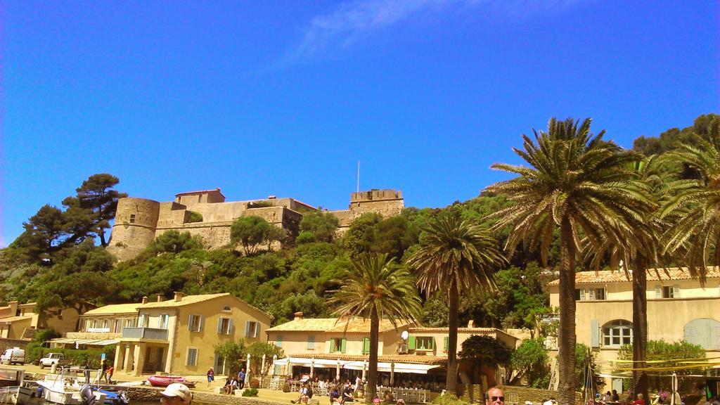 L'Amiraute 150M De La Plage Bormes-les-Mimosas Exteriér fotografie